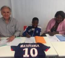 Ronan MATUVINGA (U13-FC Issy les Moulineaux) signe au SM Caen!