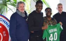 WILFRIED BEDFIAN ( EX EPINAY ET RACING-17 ANS) SIGNE UN CONTRAT PRO A CHATEAUROUX!